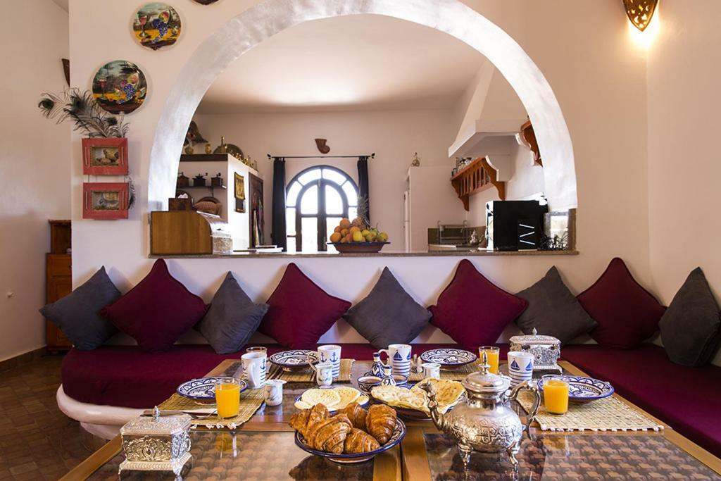 Riad Les Trois Merveilles Essaouira Exterior photo